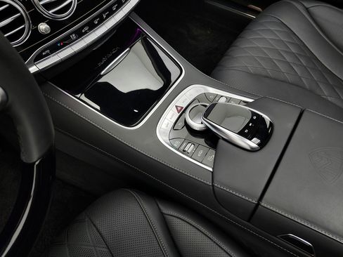 Certified 2020 Mercedes-Benz Maybach S 650 image 11