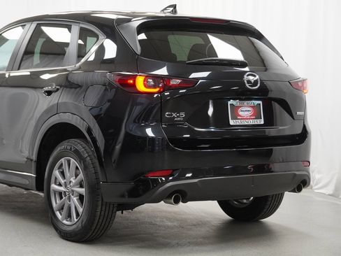Used 2024 MAZDA CX-5 AWD 2.5 S w/ Select Package image 14
