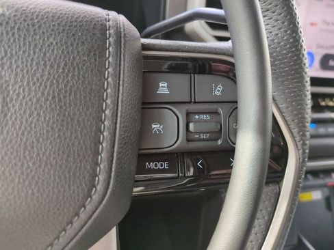 Used 2023 Toyota Sequoia Limited image 26