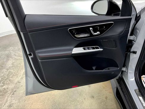 New 2025 Mercedes-Benz GLC 43 AMG AMG GLC 43 image 10