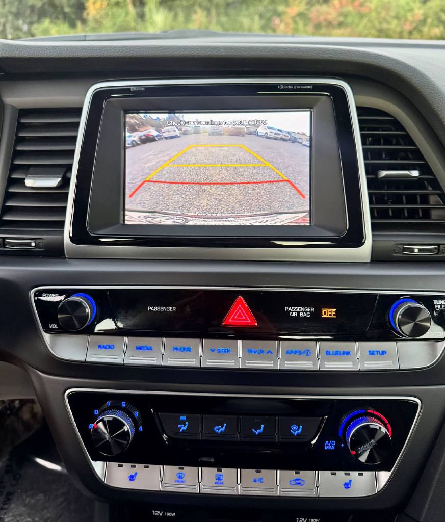 Used 2018 Hyundai Sonata SEL w/ Tech Package 02 FWD image 18