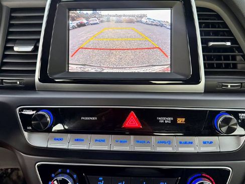 Used 2018 Hyundai Sonata SEL w/ Tech Package 02 image 18