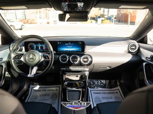 Used 2025 Mercedes-Benz CLA 250 image 14