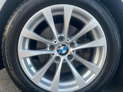 Used 2017 BMW 320i xDrive 320i xDrive image 36