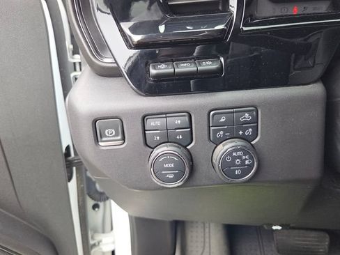 Used 2024 Chevrolet Silverado 1500 ZR2 w/ Technology Package AWD/4WD image 25