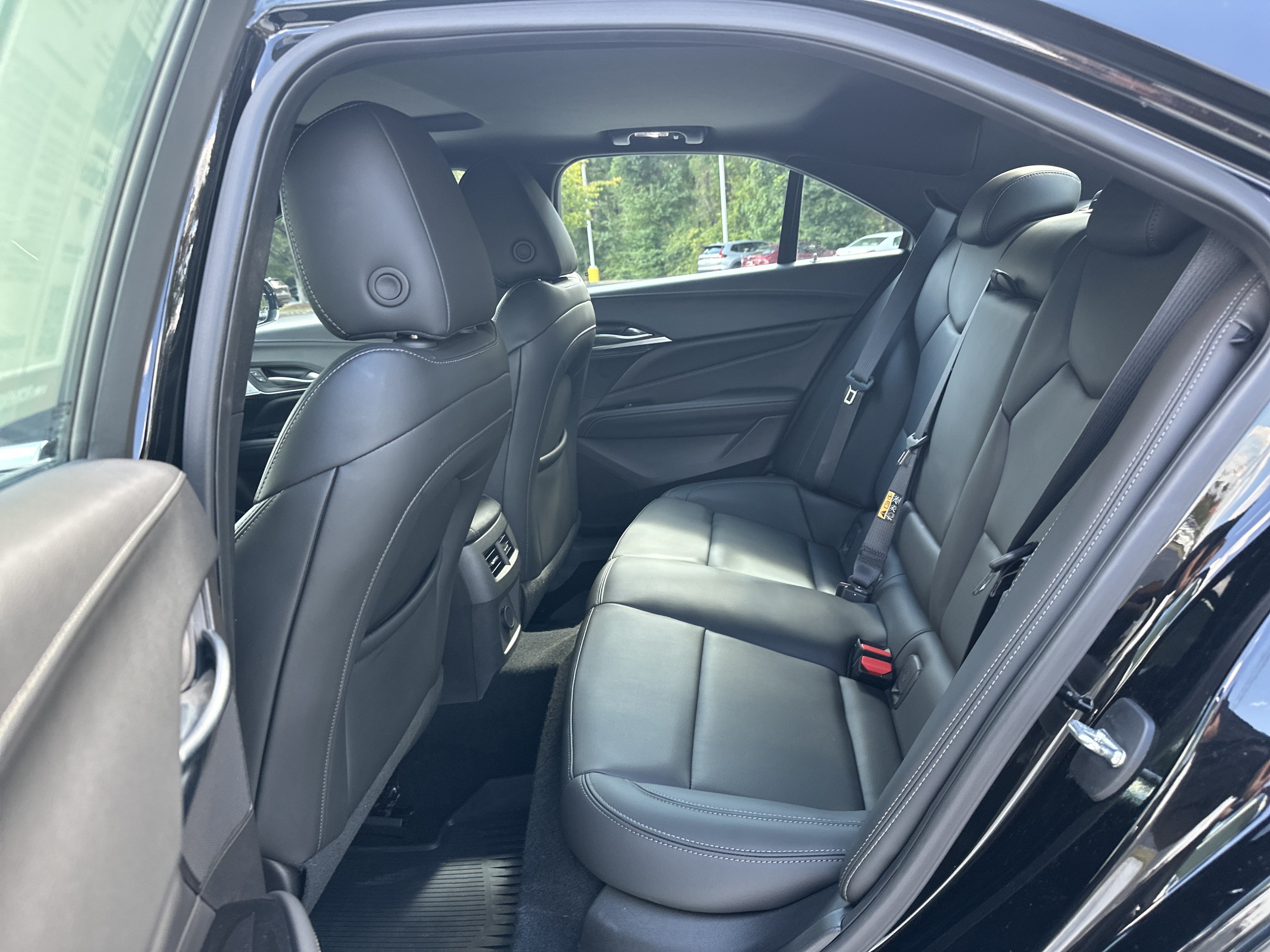 Used 2024 Cadillac CT4 Luxury w/ Sun And Sound Package AWD/4WD image 31