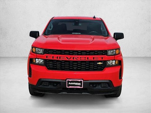 Used 2022 Chevrolet Silverado 1500 Custom w/ Safety Confidence Package RWD image 2