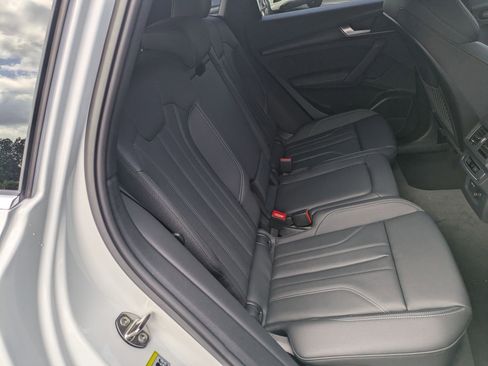 New 2025 Audi Q5 2.0T Premium Plus image 28