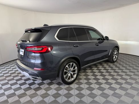 Used 2021 BMW X5 sDrive40i w/ Premium Package RWD image 9