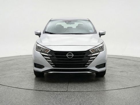 Used 2025 Nissan Versa SV FWD image 2