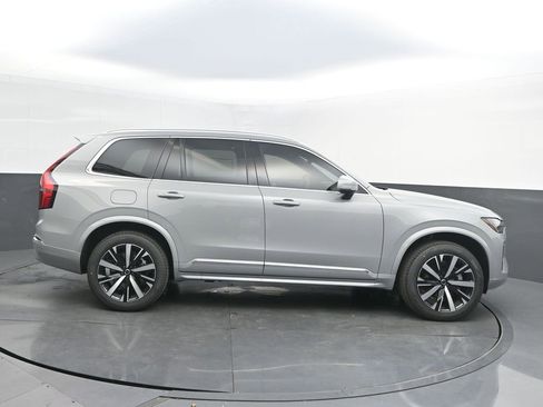 New 2026 Volvo XC90 B5 Core AWD/4WD image 8