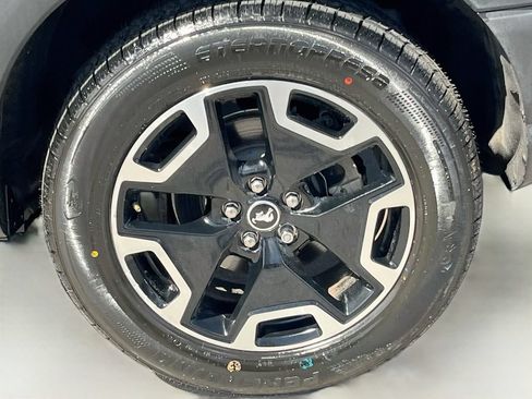 Used 2024 Ford Bronco Sport Outer Banks w/ Tech Package AWD/4WD image 31