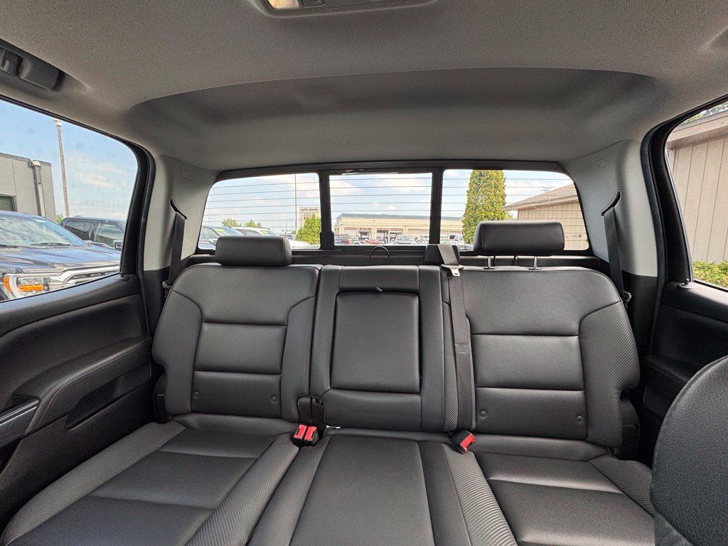 Used 2019 GMC Sierra 2500 SLT w/ All Terrain HD Package AWD/4WD image 25
