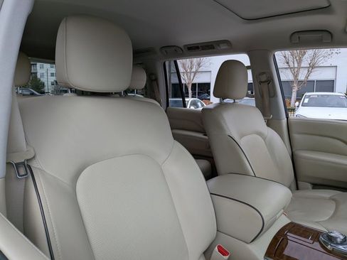 Used 2018 INFINITI QX80 4WD w/ Driver Assistance Package image 19