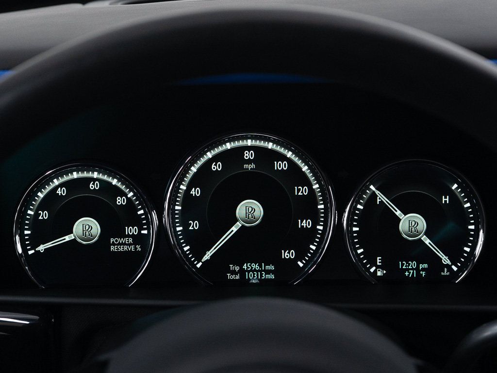 Certified 2022 Rolls-Royce Cullinan w/ Technology Package AWD/4WD image 38