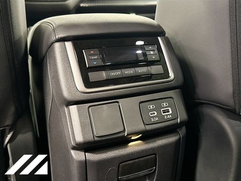 New 2026 Subaru Ascent Premium w/ Premium Package AWD/4WD image 22