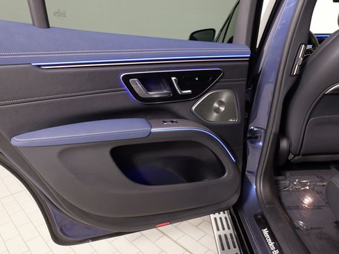 Used 2024 Mercedes-Benz EQS 450+ 4MATIC SUV image 33