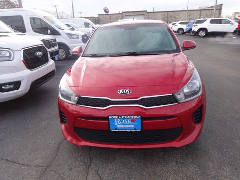 Used 2018 Kia Rio S image 2