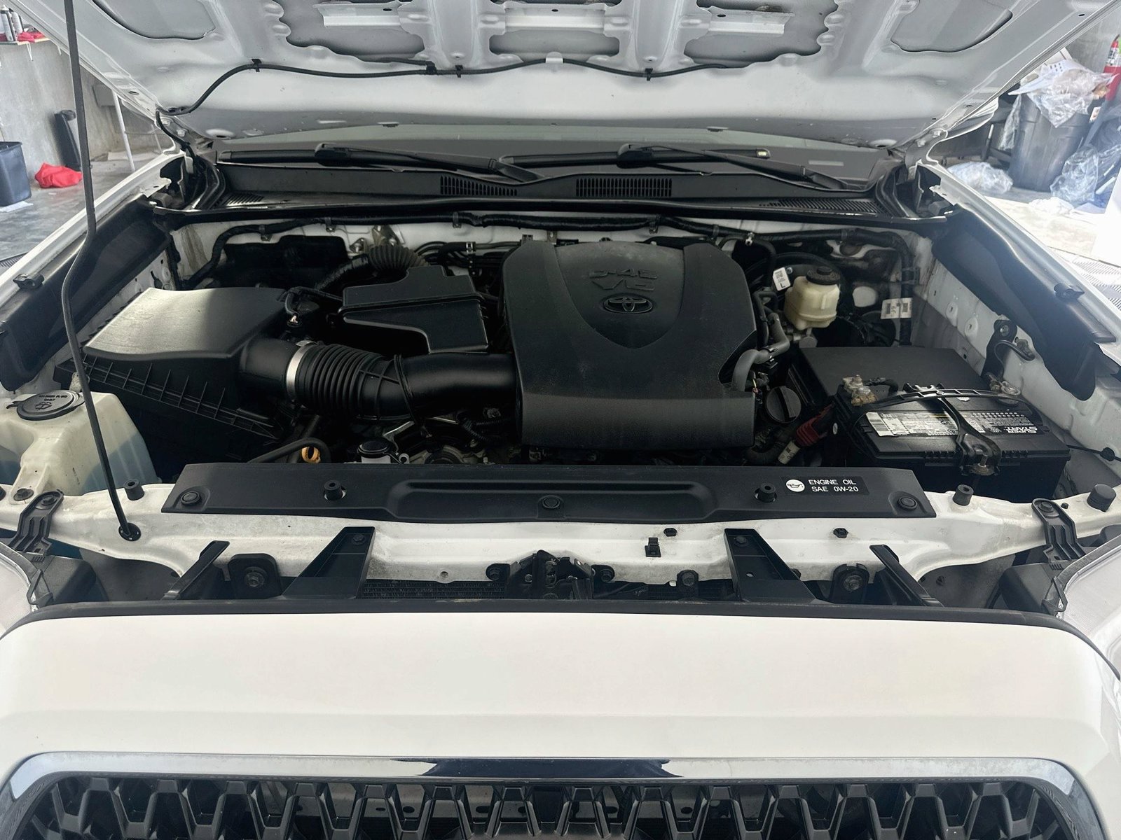 Used 2018 Toyota Tacoma TRD Sport AWD/4WD image 28