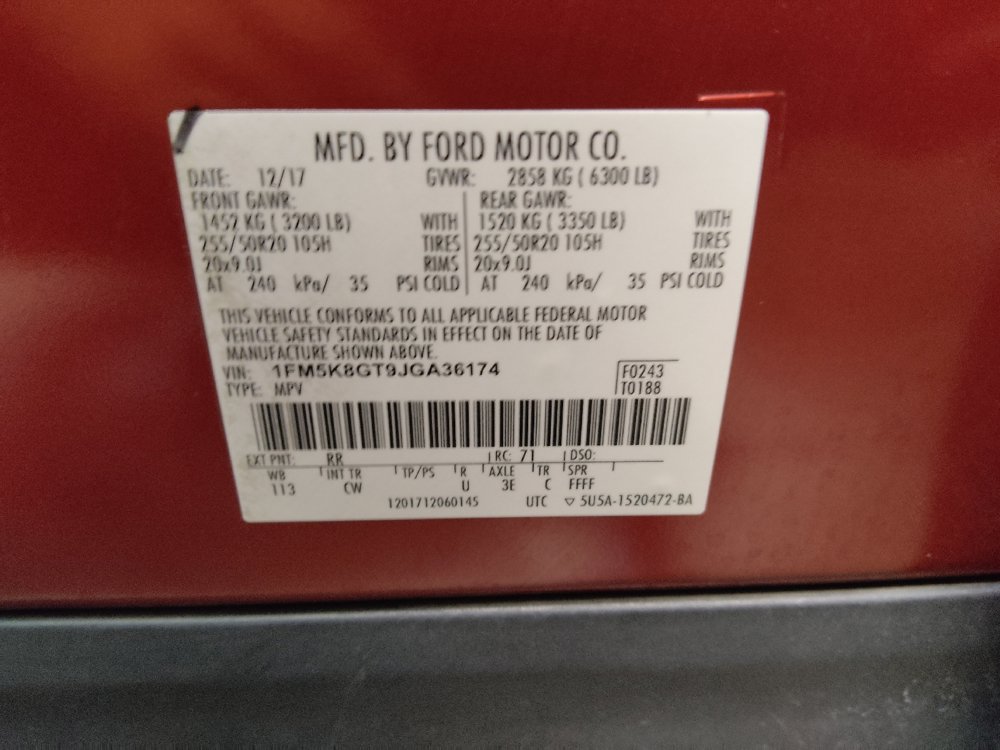 Used 2018 Ford Explorer Sport w/ Equipment Group 401A AWD/4WD image 33