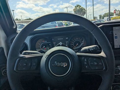 New 2026 Jeep Gladiator Sport AWD/4WD image 22
