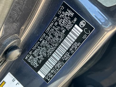 Used 2013 Toyota Prius Three FWD image 26