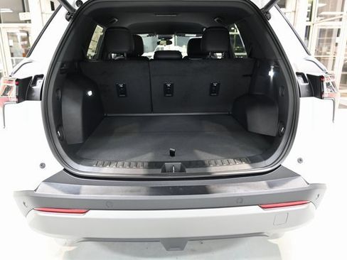 New 2026 Chevrolet Equinox LT w/ Convenience Package II image 27