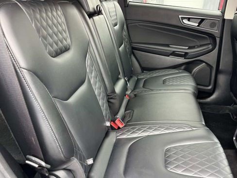 Certified 2024 Ford Edge Titanium AWD/4WD image 23