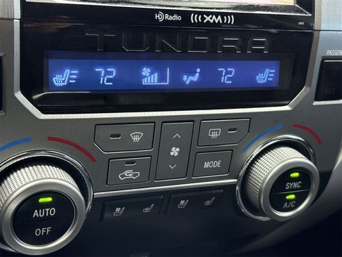 Used 2015 Toyota Tundra Platinum image 31