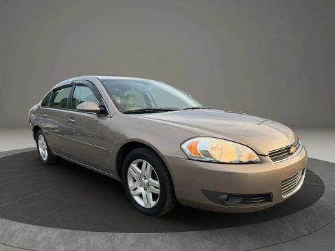 Used 2007 Chevrolet Impala LT FWD image 3