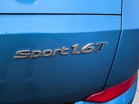 Used 2017 Hyundai Tucson Sport image 11