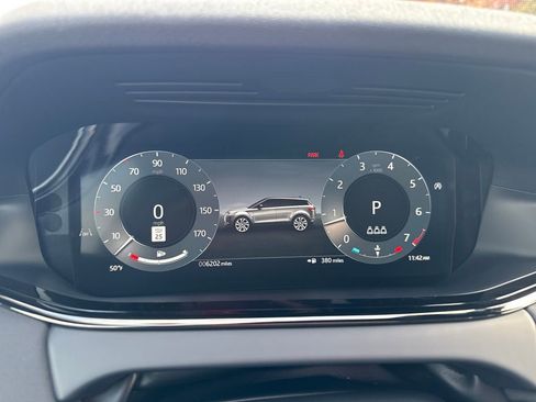 Used 2026 Land Rover Range Rover Evoque S image 24