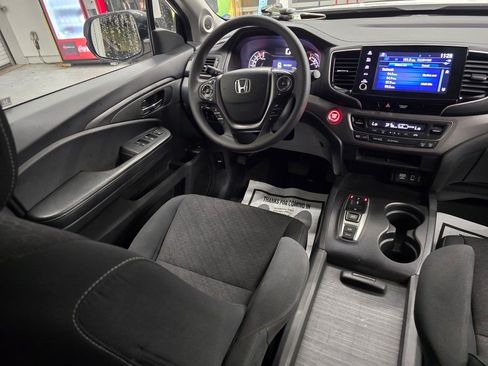 Used 2023 Honda Ridgeline Sport image 35