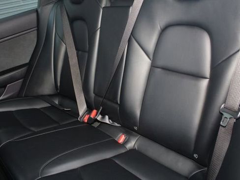 Used 2019 Tesla Model 3 Standard Range Plus image 22