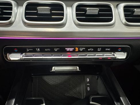 Used 2026 Mercedes-Benz GLS 450 4MATIC image 33