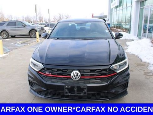Used 2019 Volkswagen Jetta GLI image 2