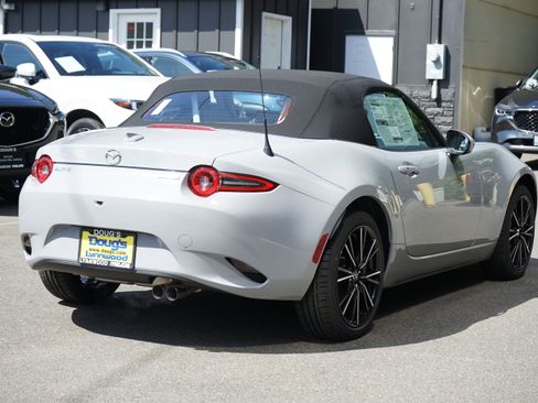 New 2026 MAZDA MX-5 Miata Grand Touring RWD image 3