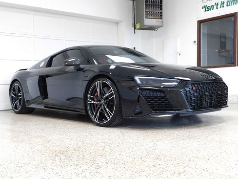 Used 2023 Audi R8 V10 performance AWD/4WD image 3
