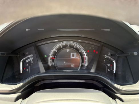 Used 2019 Honda CR-V LX image 12