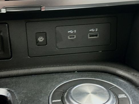 Used 2023 Nissan Armada SL w/ Midnight Edition Package image 26