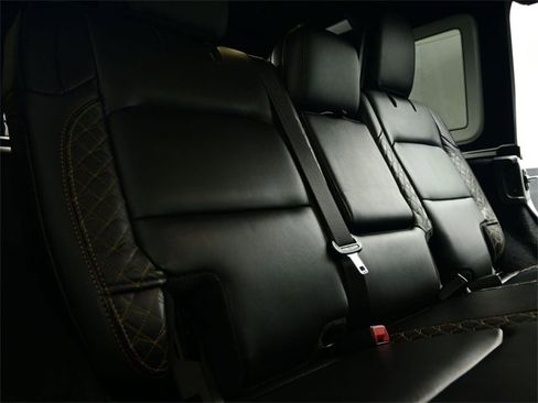 Used 2021 Jeep Wrangler Unlimited Sahara image 32