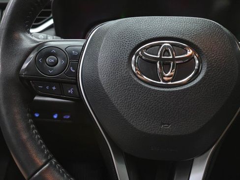 Used 2020 Toyota RAV4 XLE w/ Convenience Package AWD/4WD image 19
