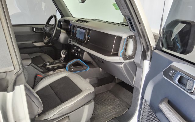 Used 2023 Ford Bronco Black Diamond AWD/4WD image 26
