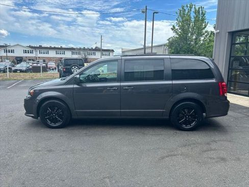 Certified 2019 Dodge Grand Caravan GT FWD image 8
