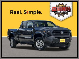 Used 2025 Toyota Tacoma SR5 AWD/4WD video 1