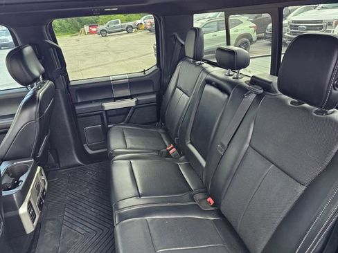 Used 2018 Ford F150 Lariat w/ Equipment Group 502A Luxury AWD/4WD image 24