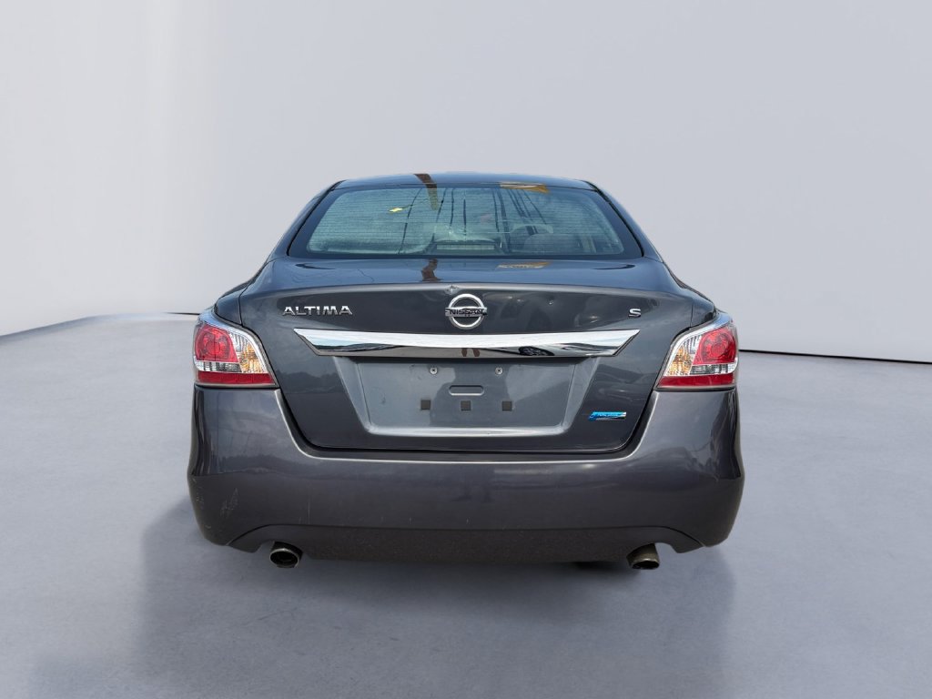 Used 2013 Nissan Altima 2.5 S FWD image 4