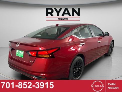 New 2025 Nissan Altima 2.5 SV w/ SV Special Edition Package image 5