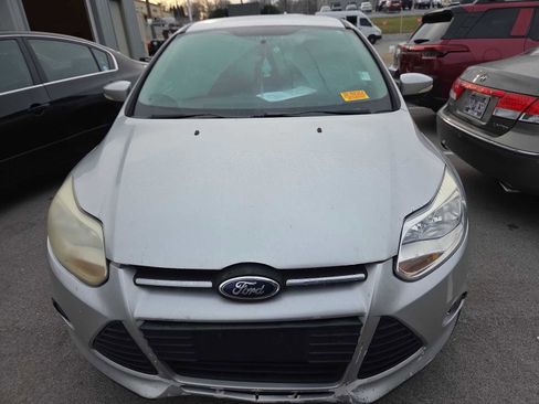 Used 2014 Ford Focus SE image 9