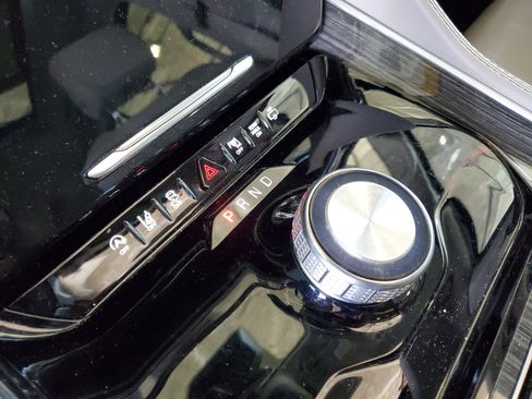 Used 2022 Jeep Wagoneer Series II w/ Premium Group I image 29